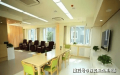 “银发课堂”邀请退休传授、律师分享人生聪慧